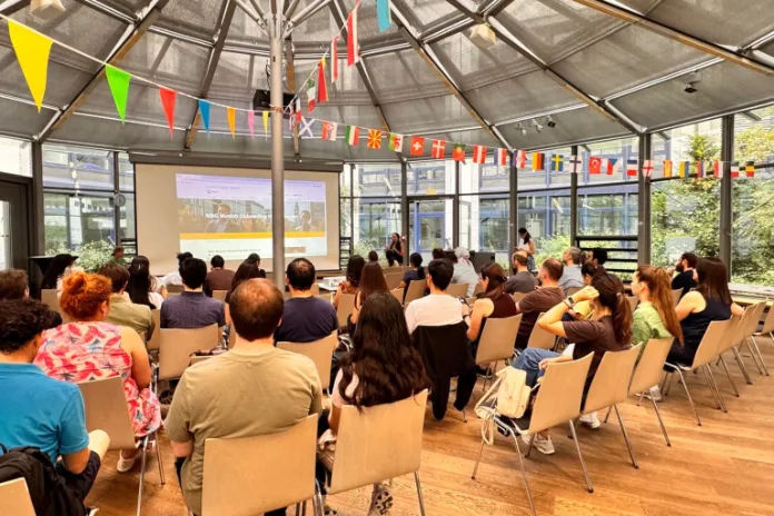 Onboarding Hub - Weekly Open House