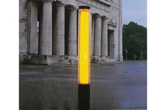 Lichtskulptur von Dan Flavin