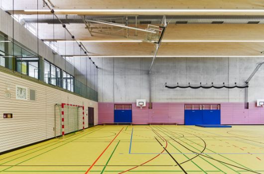 Dreifachsporthalle