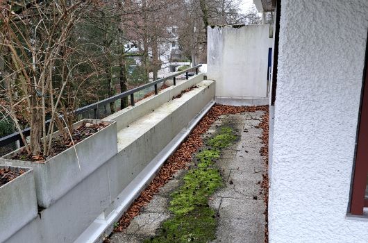 Harthauser25c - Balkon Wohnzimmer, seitlich nach Westen