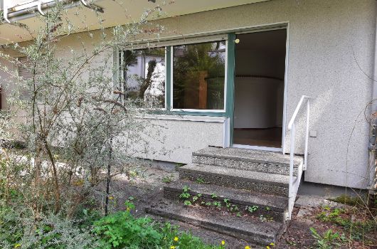 Terrasse - Blick vom Garten