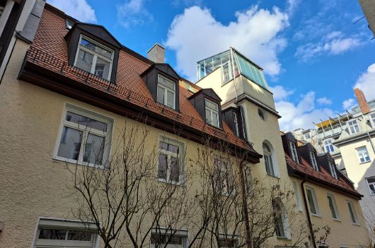 Rückgebäude im Hof