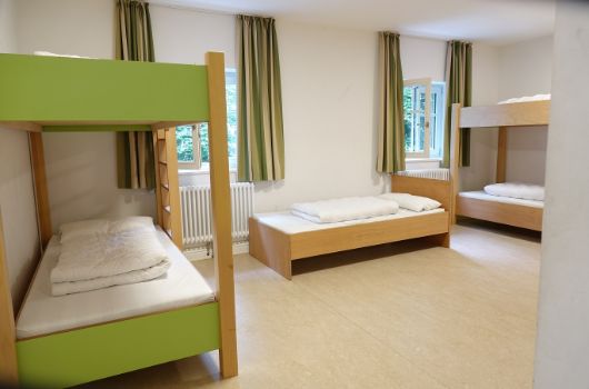 Seeheim – Schlafraum mit Hoch- und Einzelbetten