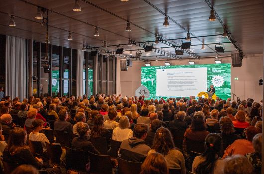 Auftakt_ONTOUR_Blick in den Saal