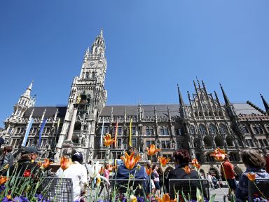 Neues Rathaus, Frühjahr 2018 (Foto: Presseamt / Michael Nagy)