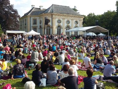 Serenade im Park vor der Badenburg
