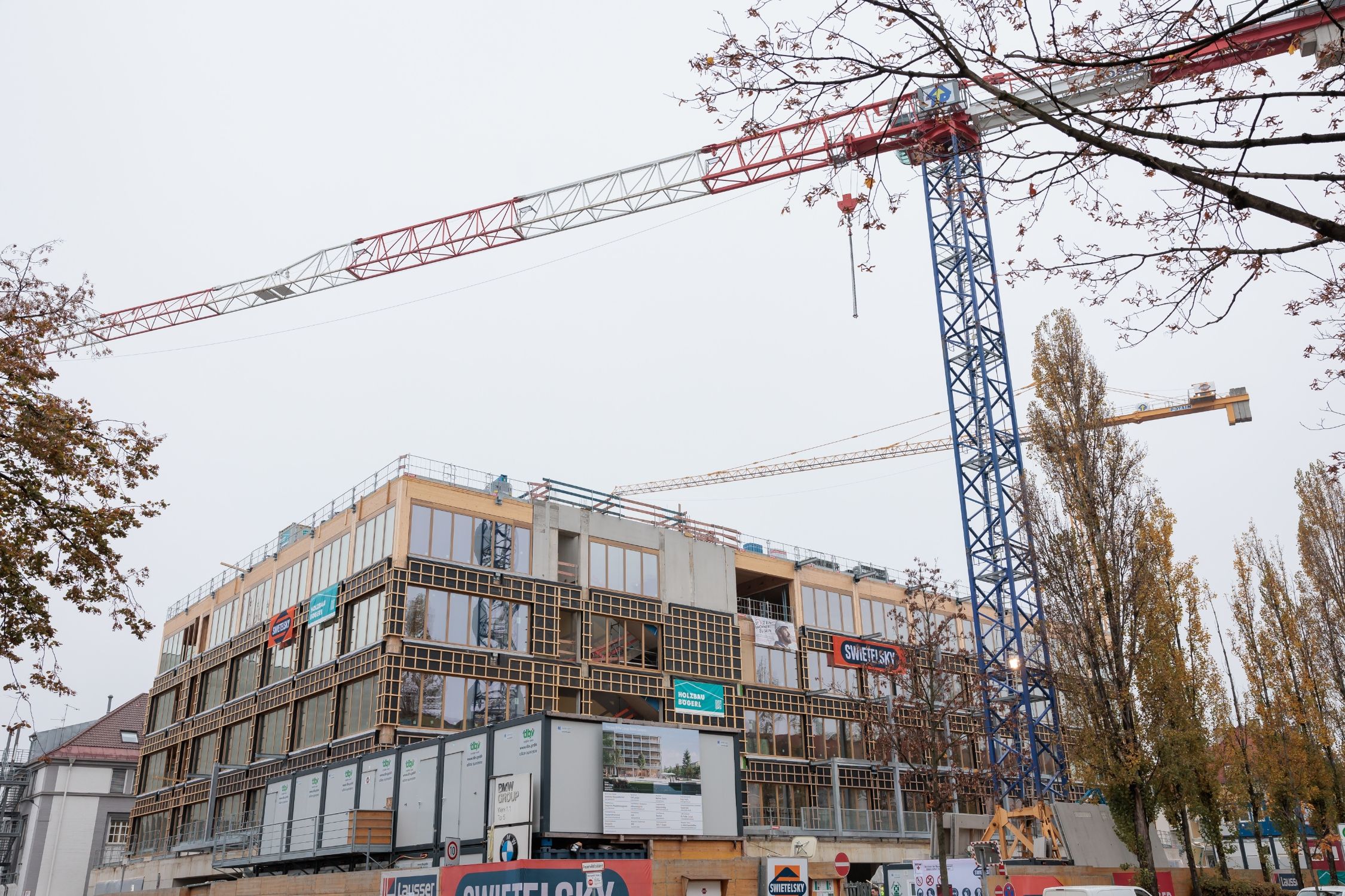 Zukünftiger BMW Talent Campus - Ansicht im Rohbau