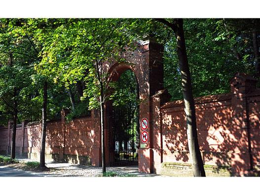 Friedhofsmauer des Friedhofs Haidhausen